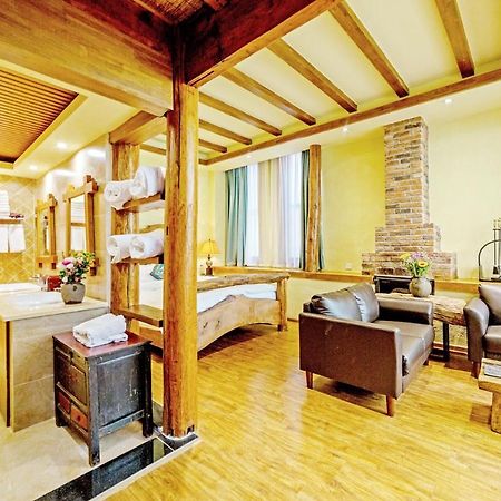 Lijiang Shuhe Yuefeng Resort Hotel Bagian luar foto