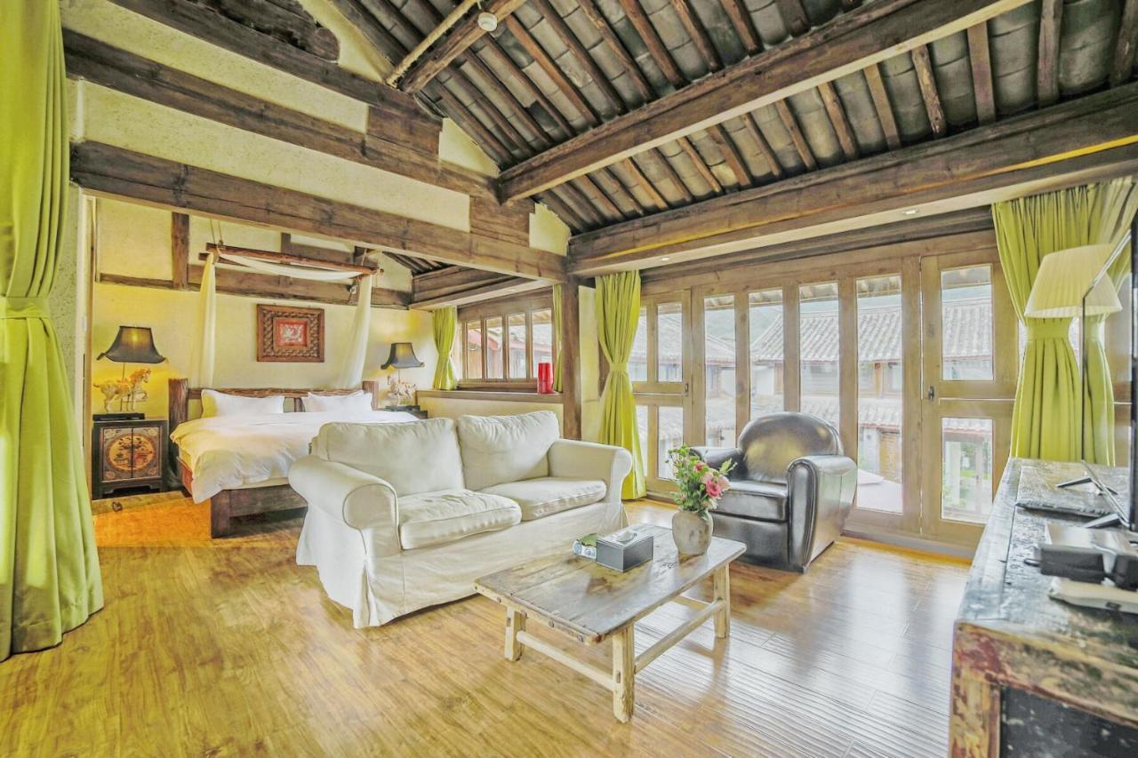 Lijiang Shuhe Yuefeng Resort Hotel Bagian luar foto